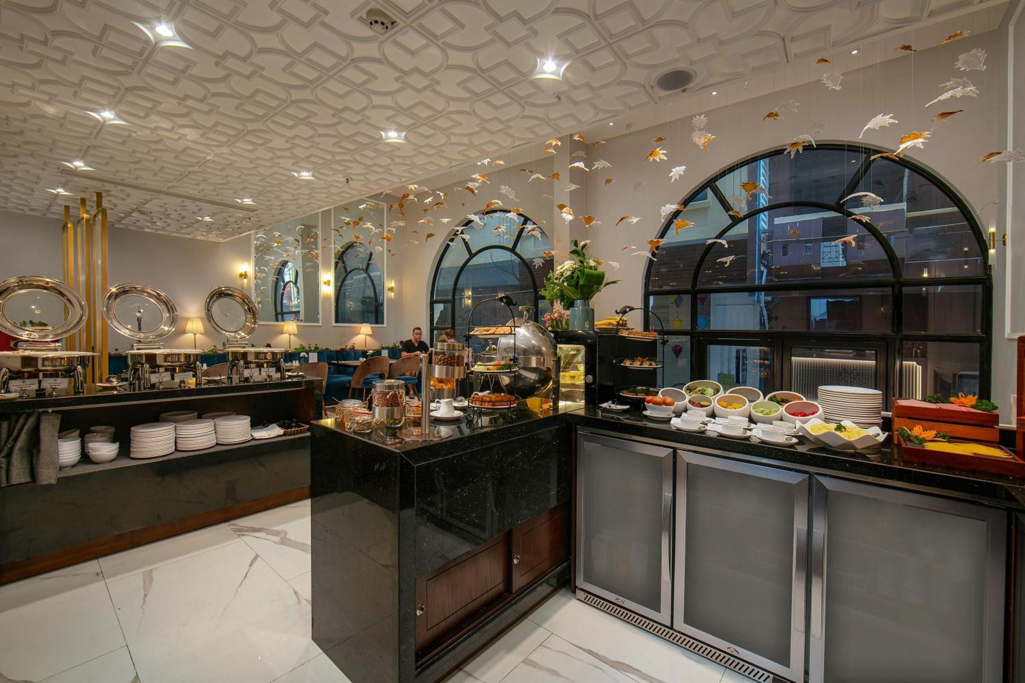 Hanoi Allure Hotel Экстерьер фото