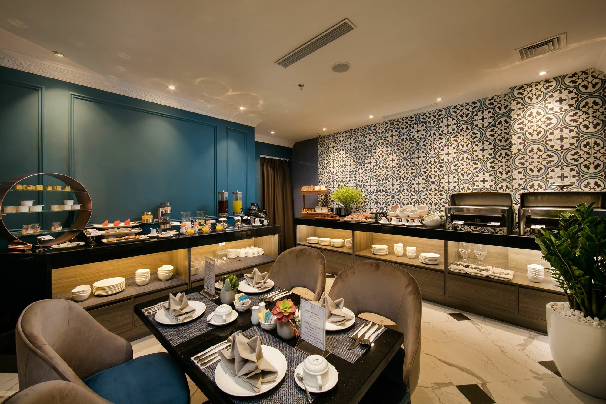 Hanoi Allure Hotel Экстерьер фото