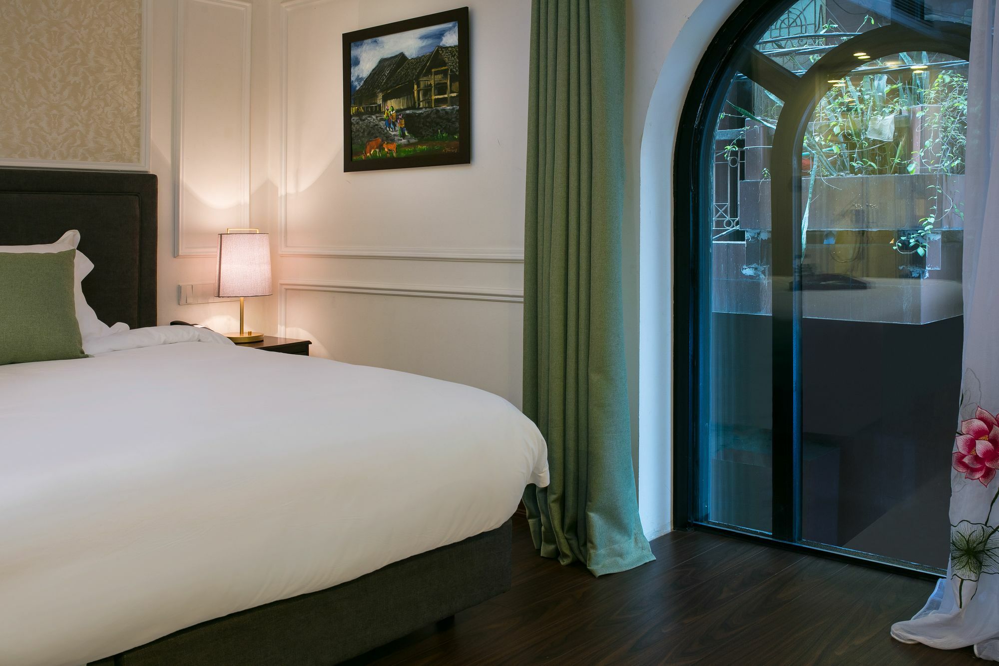 Hanoi Allure Hotel Экстерьер фото